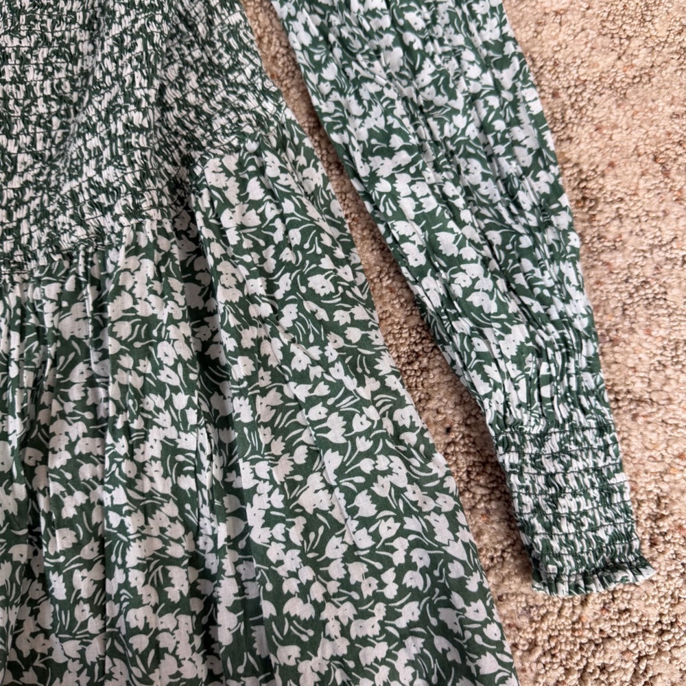 Trovata Birds of Paradis Rowen Green Floral Smocked Long Sleeve Dress Size M - Picture 8 of 10
